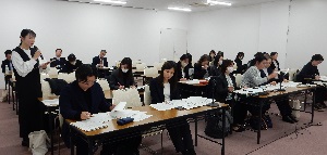 専門部交渉のようす