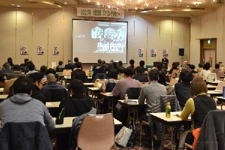 スプリングセミナーでの高校生平和大使の講演